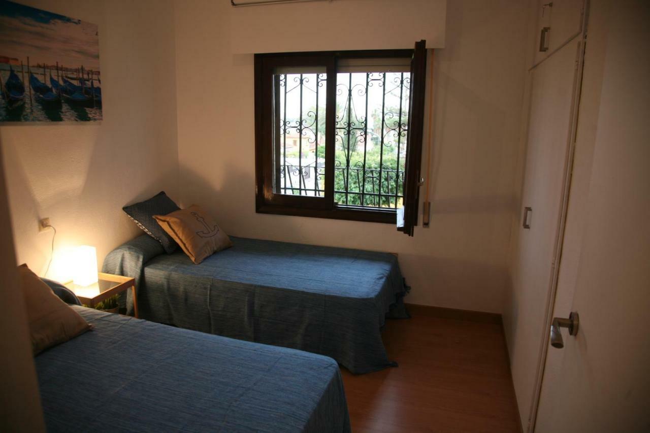 Puerto Marina Goya Holiday home *